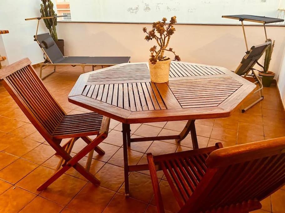Casa Carol, Un Hogar Fuera De Casa. Villa Cotillo Екстериор снимка